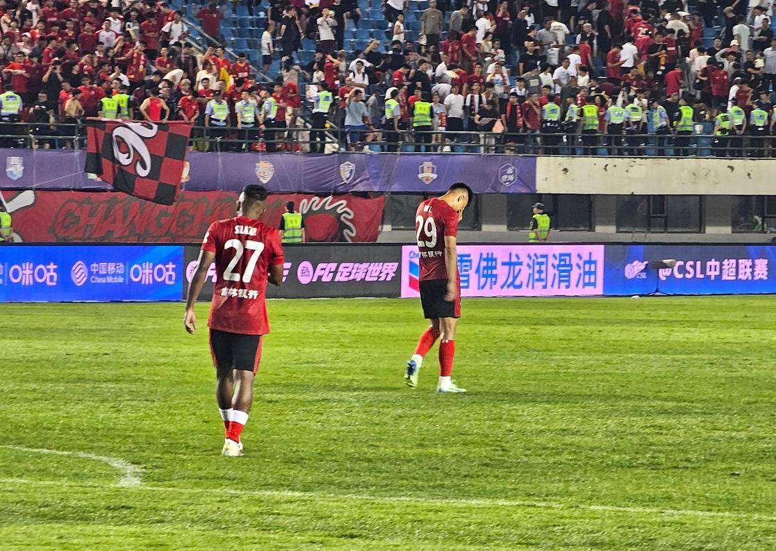 育迷关注的 育迷关注的