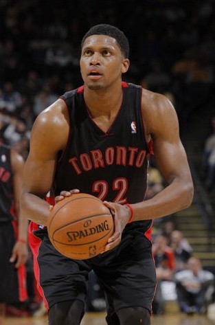 球队不断调 球队不断调