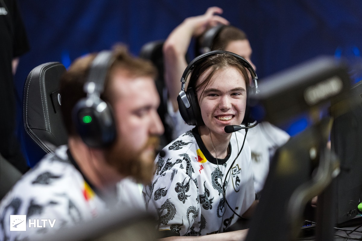 处的舞台 处的舞台