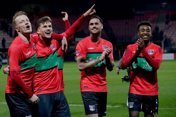 润物细无声 润物细无声