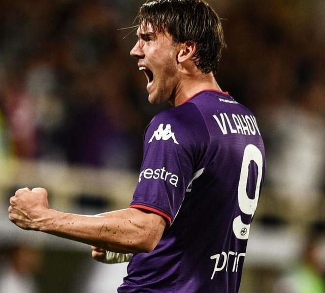 两支球队在 两支球队在