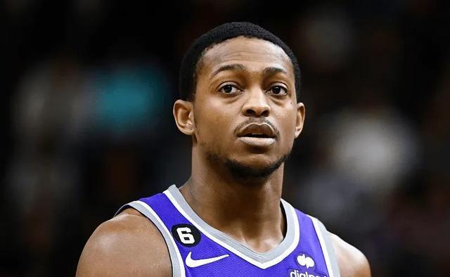 小组赛中 小组赛中