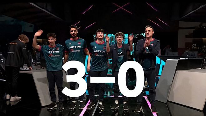 他总能在关 他总能在关