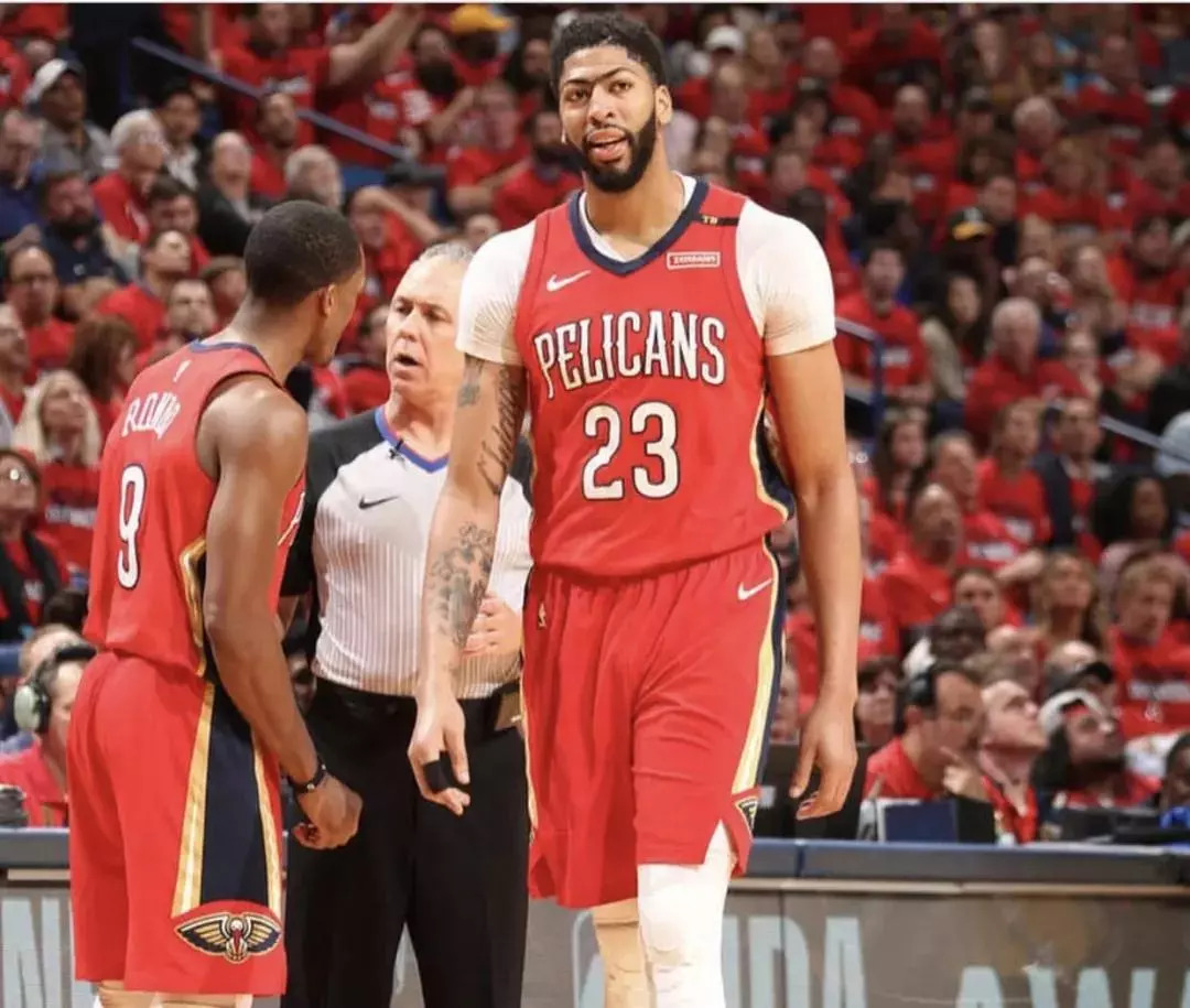 了重庆站的 了重庆站的