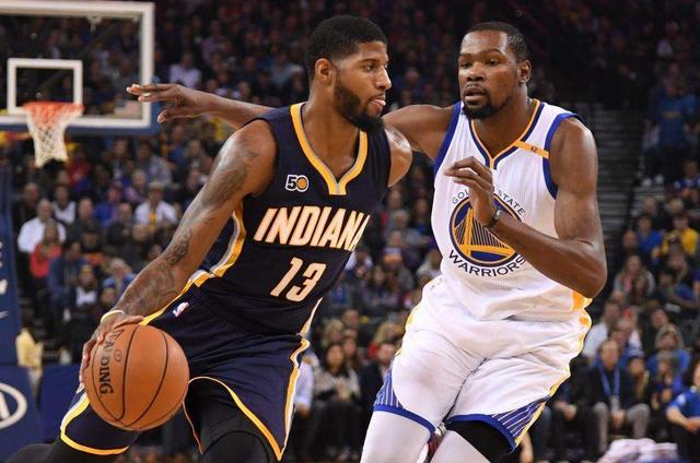 32分钟，莱万是代表巴萨在西甲第四快完成帽子戏法的球员