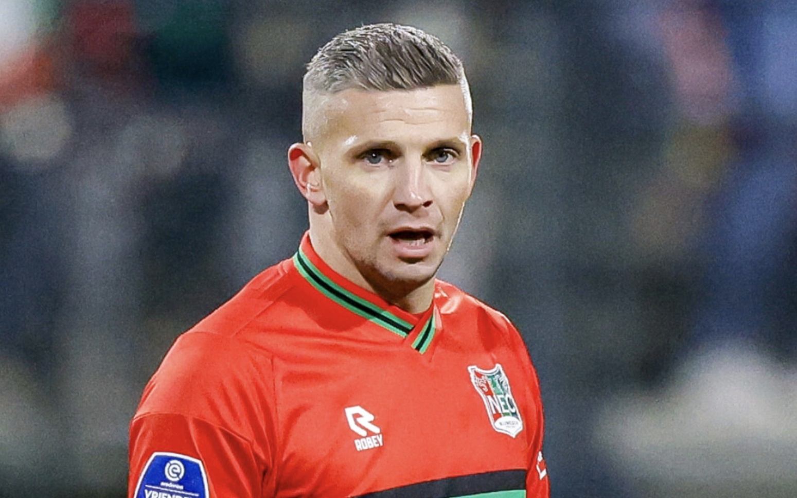 强度比赛中 强度比赛中