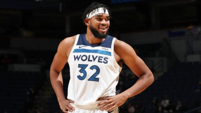 舞台上一展 舞台上一展