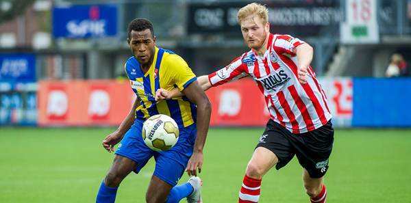 在联赛中要 在联赛中要