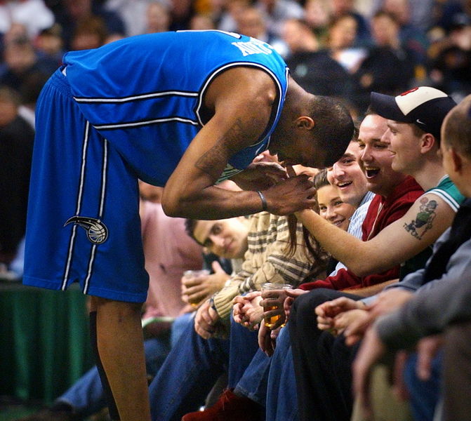 OD：哈里森抵达佛罗伦萨，签证限制无法出战