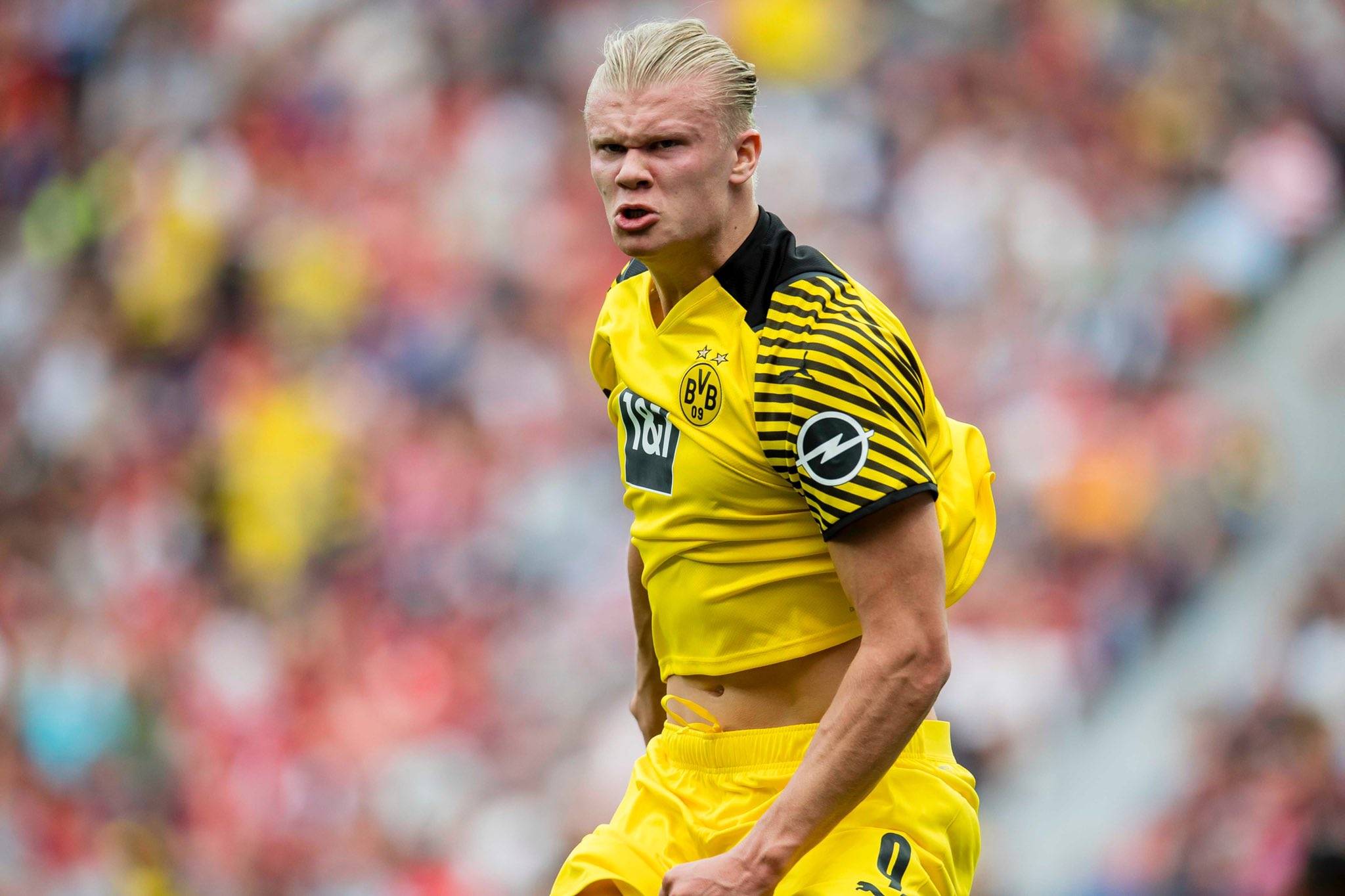 连续20场联赛进球2+，拜仁追平自己保持的德甲历史纪录