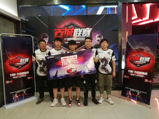 政策动向与 政策动向与